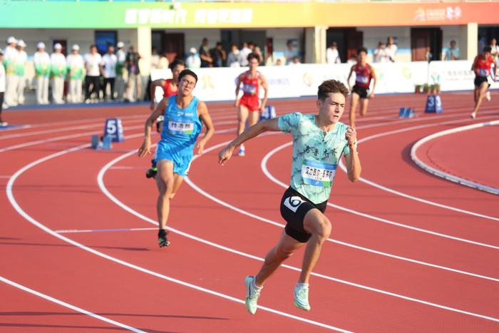 學青會田徑公開組比賽首日產生10金兩項全國少年紀錄作古