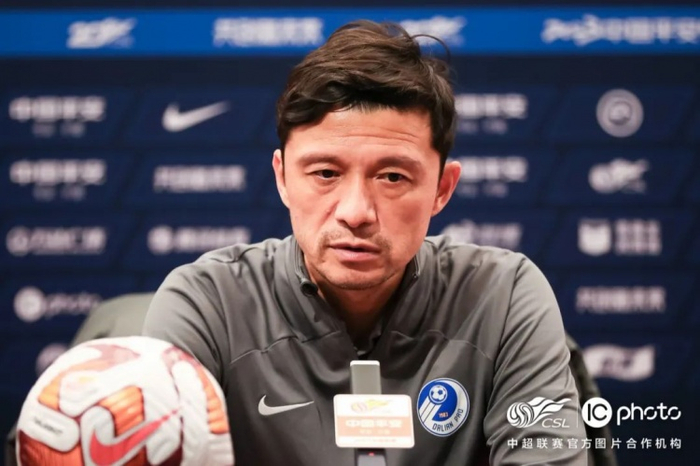 谢晖:俱乐部下一步比较模糊,不过每位球员都以保级为目标|谢晖|比赛|