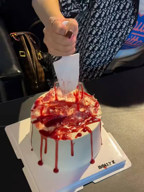 玻璃渣血浆蛋糕