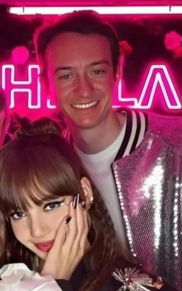 lv家族继承大战硝烟弥漫,lisa绯闻男友lv三公子为争产放弃爱情?