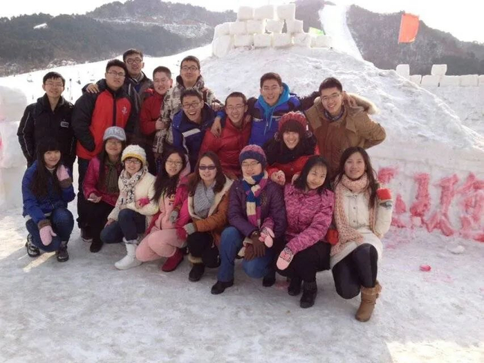 高中毕业后的一次同学聚会。讲述者供图