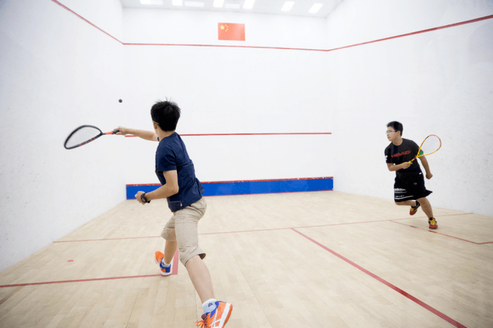 壁球,可移动的潮流运动|壁球_新浪新闻