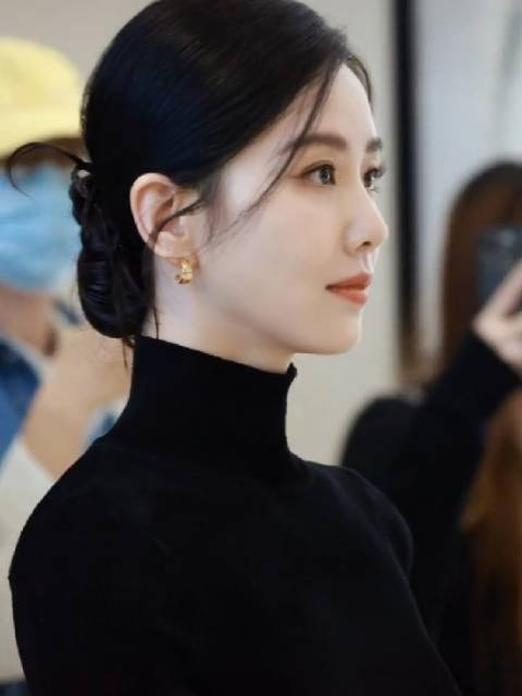 刘诗诗的仪态气质绝了