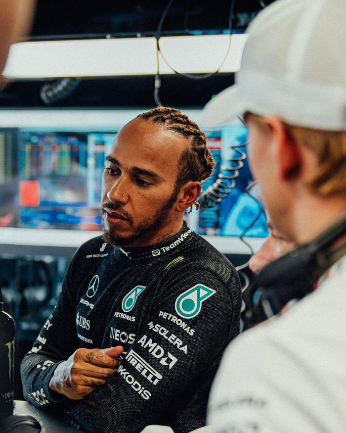 可以用很多负面形容词来形容梅赛德斯本赛季最糟糕的正赛