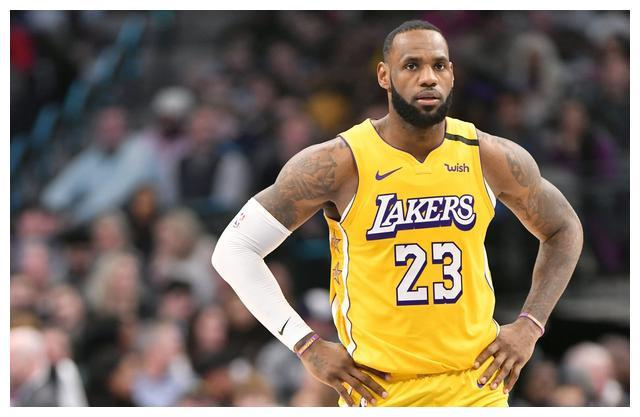 湖人队|詹姆斯|球队_新浪新闻