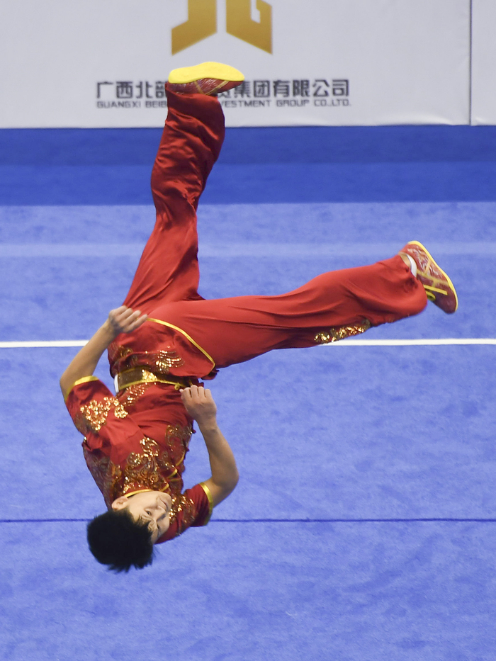 武术套路——大学组男子自选长拳赛况|安徽|武术|季军_新浪新闻