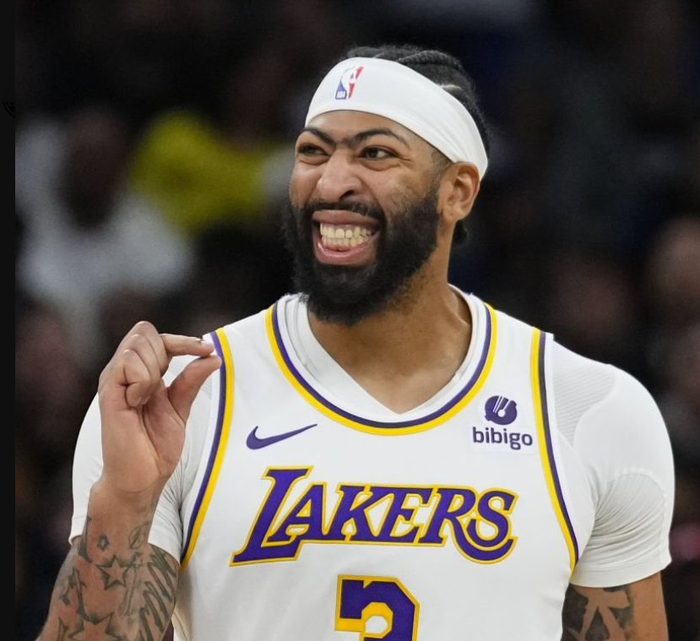 戴维斯谈受伤:我没事,准备打下一场|安东尼·戴维斯|湖人_新浪新闻