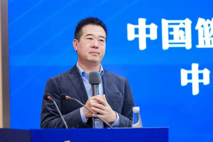 三人篮球国家队领队柴文胜。