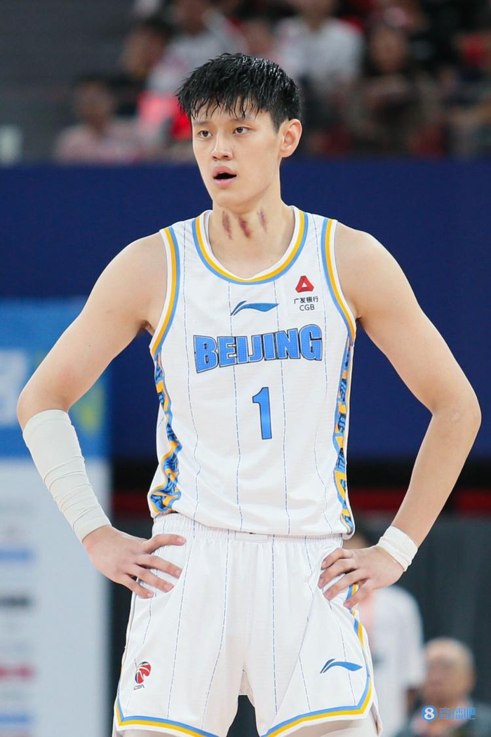 曾凡博:比赛差点输在我手里 感谢教练的信任百感交集|曾凡博_新浪新闻