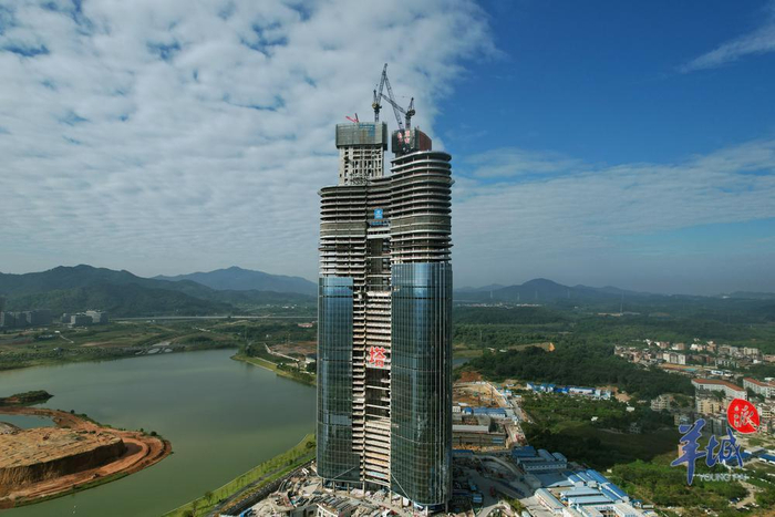 302米!中新广州知识城地标知识塔主体结构封顶|九龙湖|中新|知识_新浪