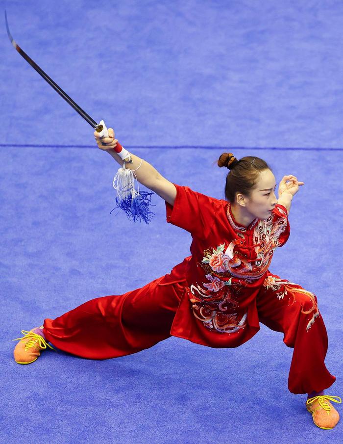 武术美女的简单介绍 武术玉人
的简单

先容
（武术人视频） 武术