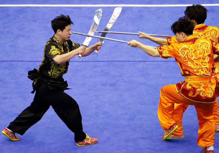 武术套路——大学组男子对练赛况|武术|季军|天津队_新浪新闻