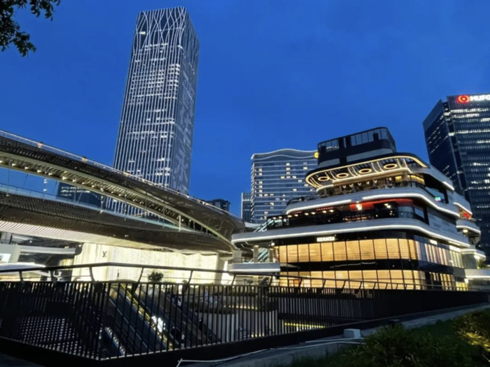 重仓三亚，太古在下一步什么棋？|财报|港币|投资|三亚市|太古地产_新浪新闻