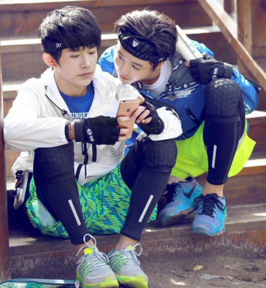 陈牧驰持续翻车?|虞书欣|胡先煦|tfboys_新浪新闻