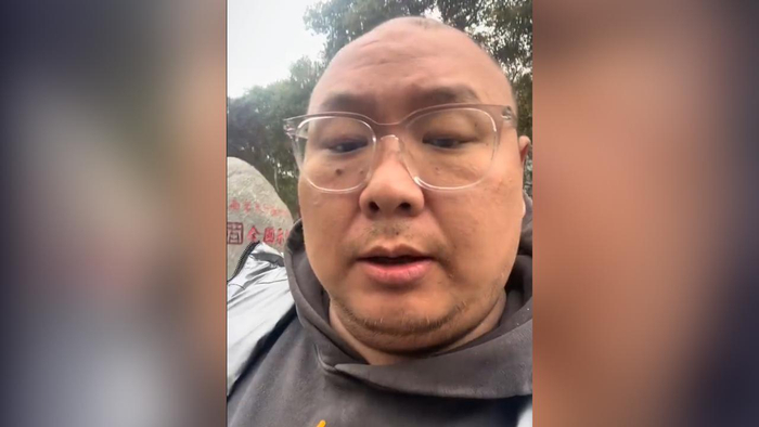 不知道这个世界要把我折磨成什么样南京胖哥称父亲查出食道癌一个多月