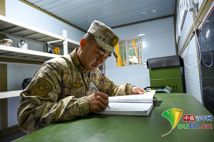 向云端逐梦高原铸忠诚记南疆军区某团一级上士高永