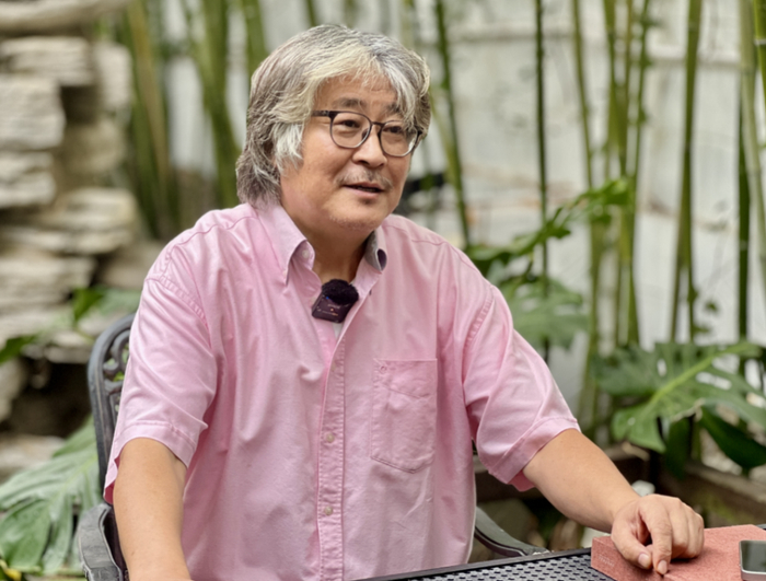 从车间走来青岛书法家范国强从车间铣工成长为书法大家