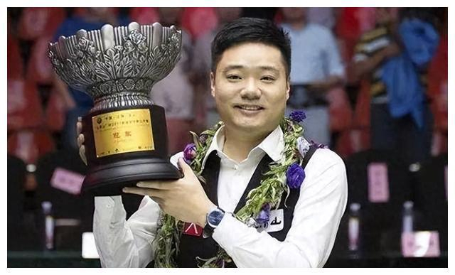 丁俊晖再度霸气夺冠！国锦赛2连胜，10-9绝杀封王