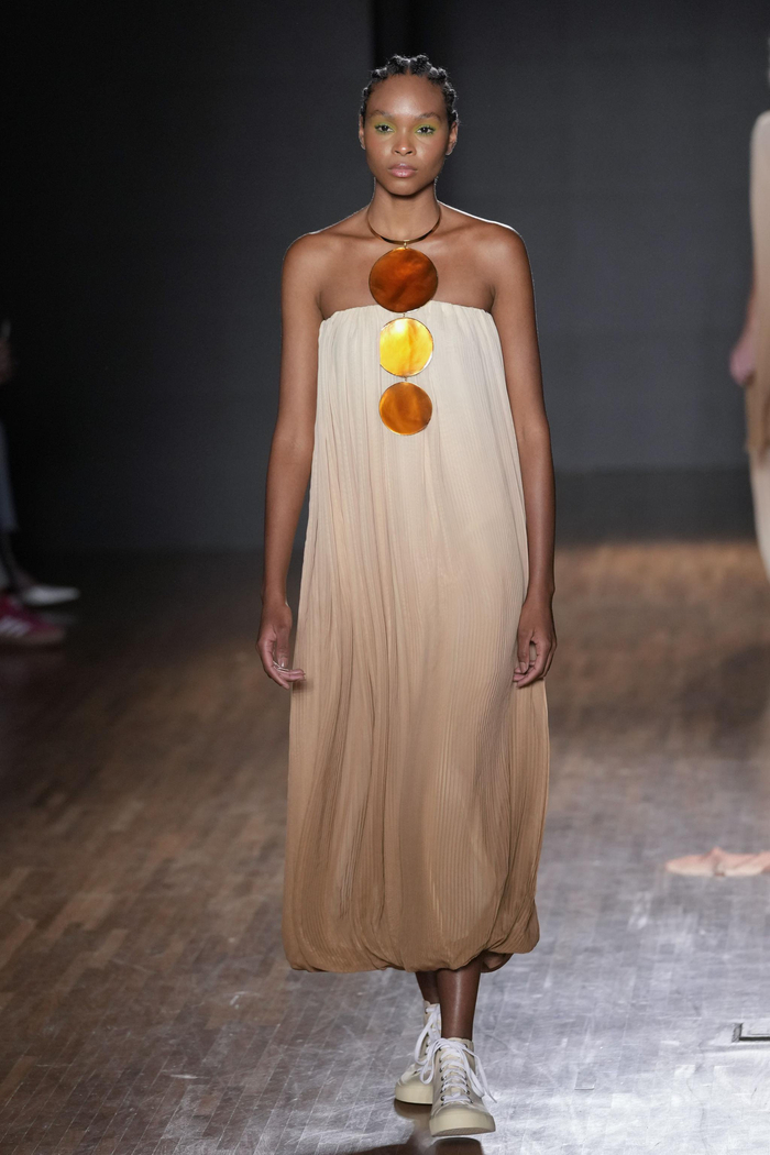 2023圣保罗时装周marinabitu品牌时装秀