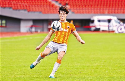 国足世预赛未战先遭重创|国足|蒋光太|徐浩峰_新浪新闻