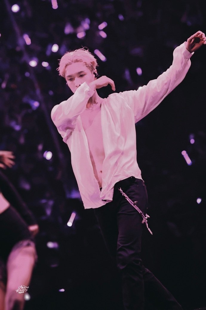 张艺兴一直以来都是实力的代表,而且业务能力非常的突出……|张艺兴