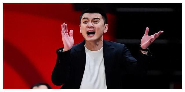 天津主教杨鸣与吴乃群引领球迷激动,坐等主场秀!