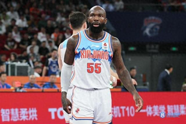 琼斯赛后总结:与辽宁交手对我们有帮助 被痛击一次会使你更强大|琼斯