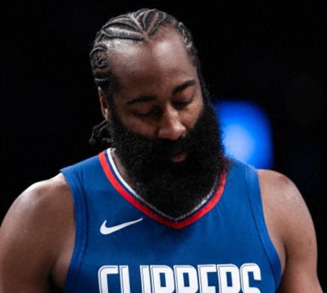 哈登:既想做自己又不想抢别人戏份,需要10场比赛适应|詹姆斯·哈登