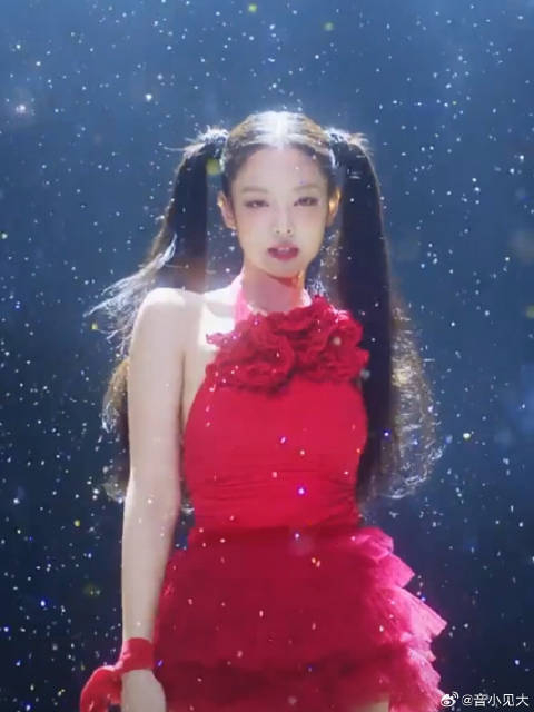 jennieyouampampme这造型太绝了是美少女战士吗
