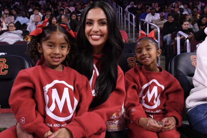 愈发有魅力,不愁没人追|瓦妮莎|科比|遗孀_新浪新闻