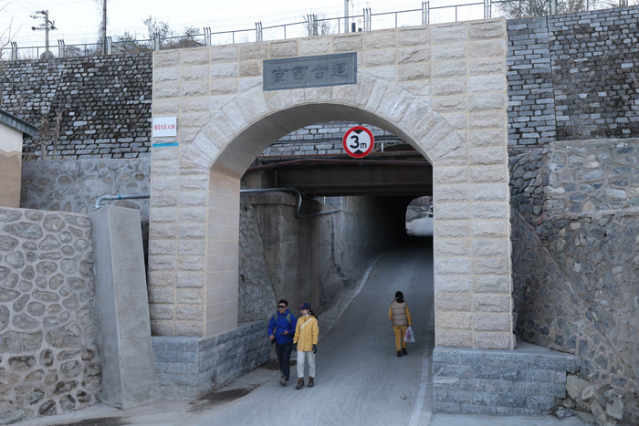 再访门头沟受灾村:新装的壁挂炉热了,新修的厨房灶火旺了__财经头条