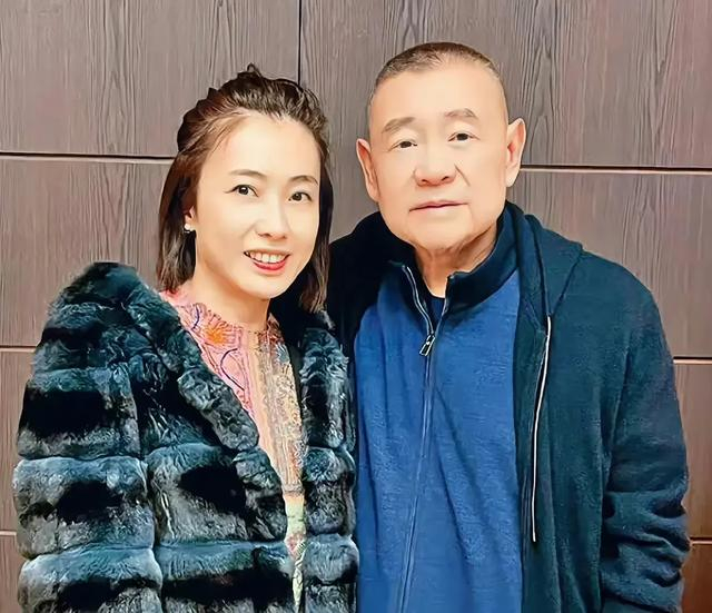 两次召开发布会痛斥前女友吕丽君的刘銮雄,他是被甘比下降头了吗|甘比