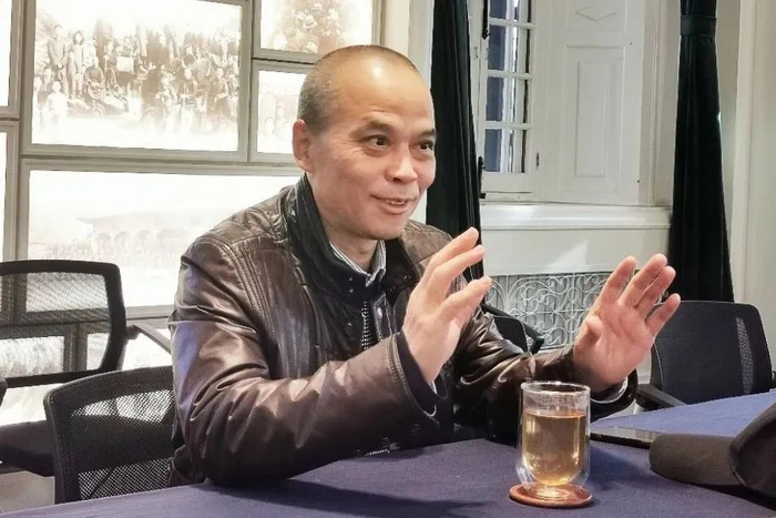 故宫博物院二级研究员、“茶·世界——茶文化特展”策展人王光尧接受瞭望智库专访。图｜李珅