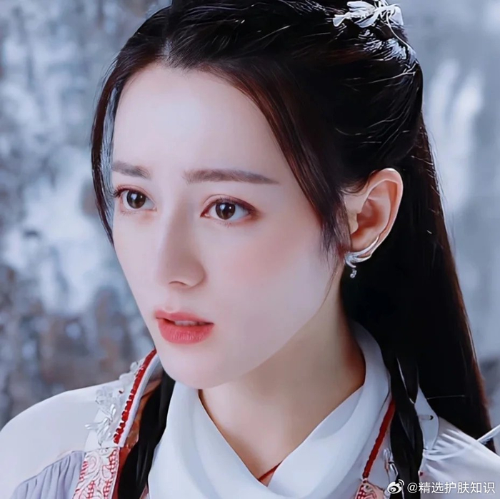 个人认为,热巴还是很适合古装造型的……|迪丽热巴|皇后_新浪新闻