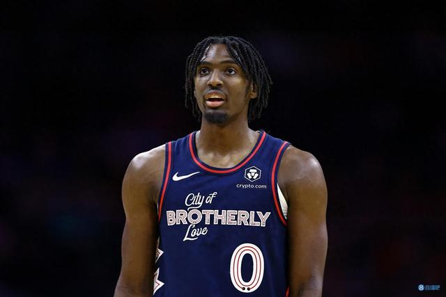 马克西单场砍至少50分7板5助3帽进7三分76人队史首人