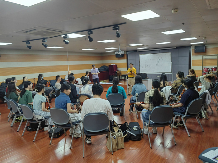 中国蓝观察|当"年轻人上夜校"爆火之后|杭州市_新浪新闻