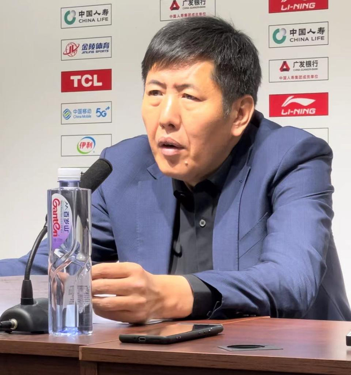 帅论丨山东男篮主帅丁伟对关键球的把握还是欠火候输球很遗憾