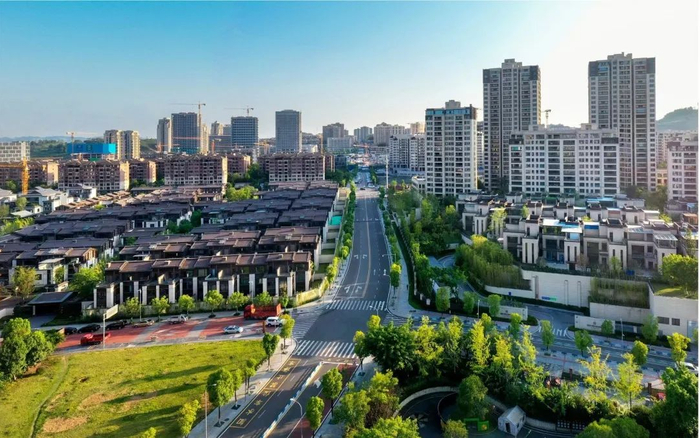 兰桂大道。李国民 摄