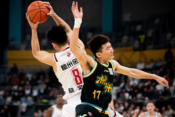 篮球——cba常规赛:浙江东阳光药胜浙江稠州金租|篮球|浙江队|吴前