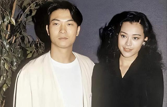 香港知名男星和妻子分房睡,10年没有夫妻生活,自觉活得像公公|分房|钱