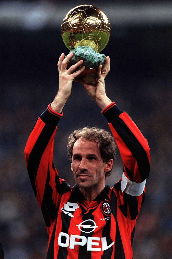 巴雷西是米兰世纪最佳球员。