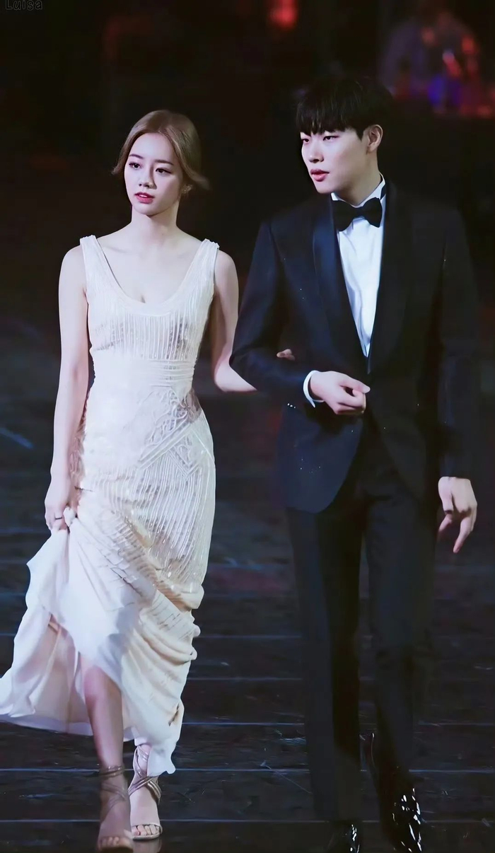 柳俊烈|李惠利|请回答1988_新浪新闻