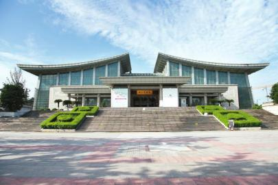 四川博物院。