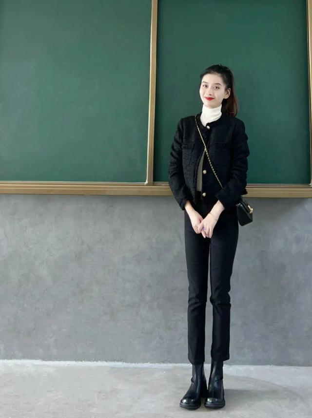 简单高级有气质,通勤搭配可以照搬|教师|下半身|气质_新浪新闻