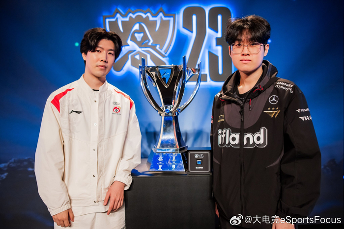 theshy和zeus的合照!期待两位上单选手的对决|theshy_新浪新闻