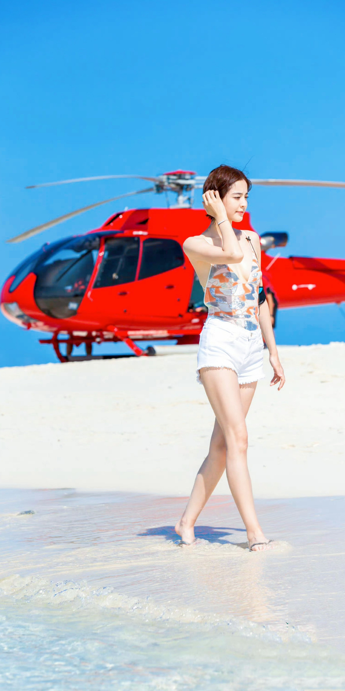 古力娜扎海边|古力娜扎_新浪新闻