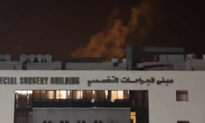 以色列对加沙希法医院的袭击引发外界关注，图自“中东观察”（Middle East Monitor）网站报道配图