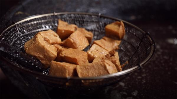 神奇的嘉禾之二十:舌尖上的"湘味" 嘉禾凌云豆腐|豆腐_新浪新闻