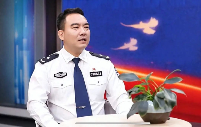 张吉峰|宁海县|浙江省_新浪新闻