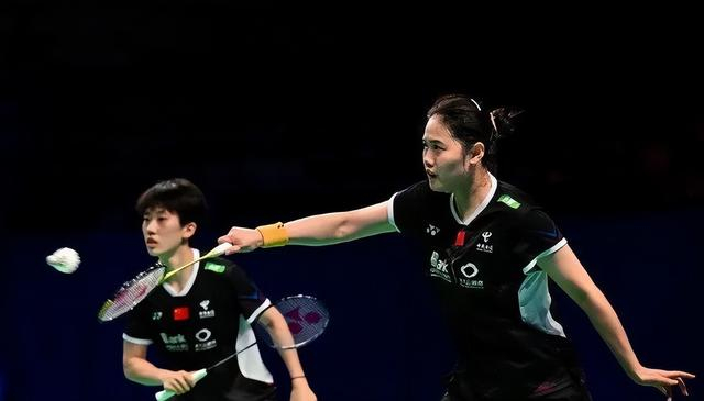 桃田贤斗连过两关迎战骆建佑!